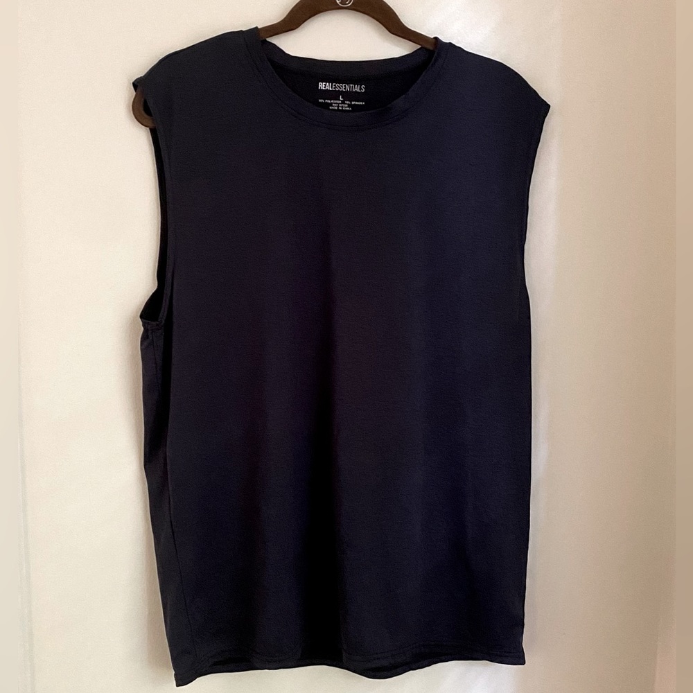 Men’s workout tank